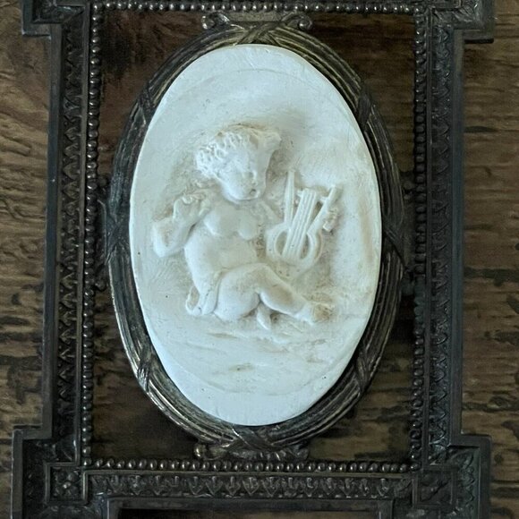 Antique 19th Century Napoleon III French Meerschaum Carved Relief Brass Frame - Picture 11 of 12